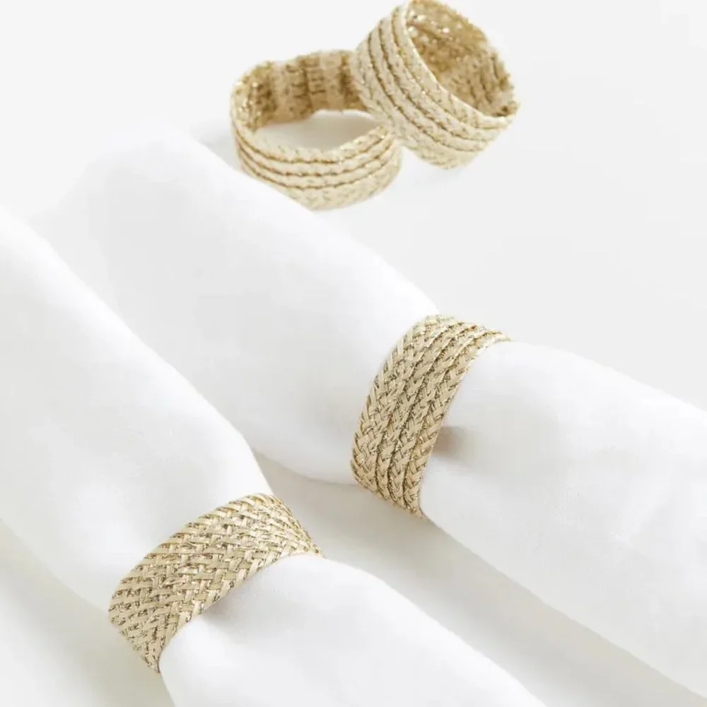 H&M 4-pack Glittery Napkin Rings / NWT